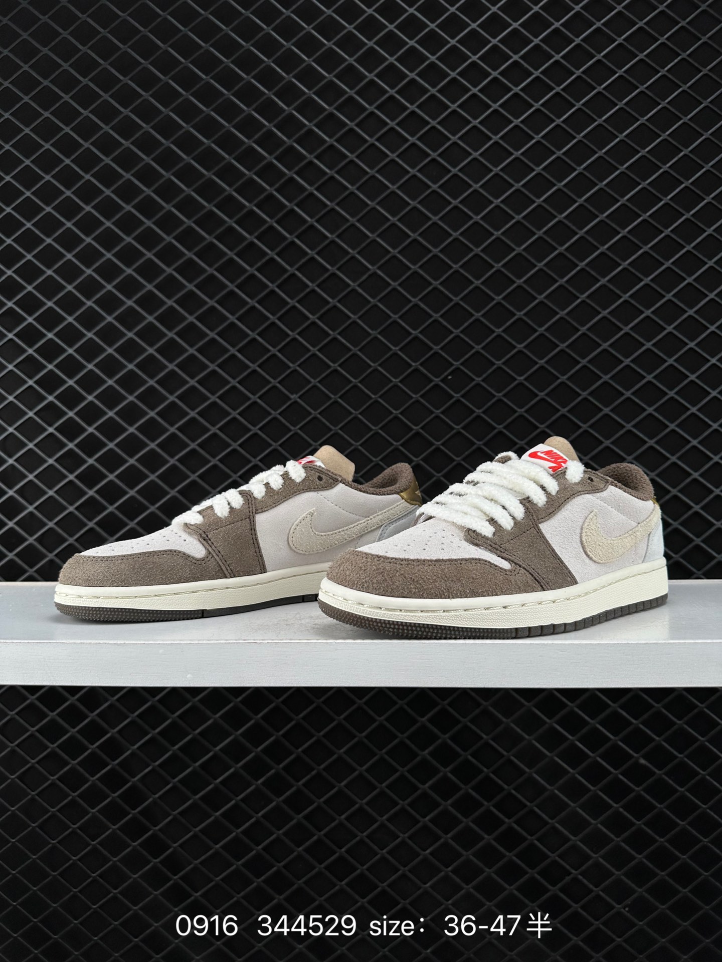 Air Jordan 1 Low AJ1